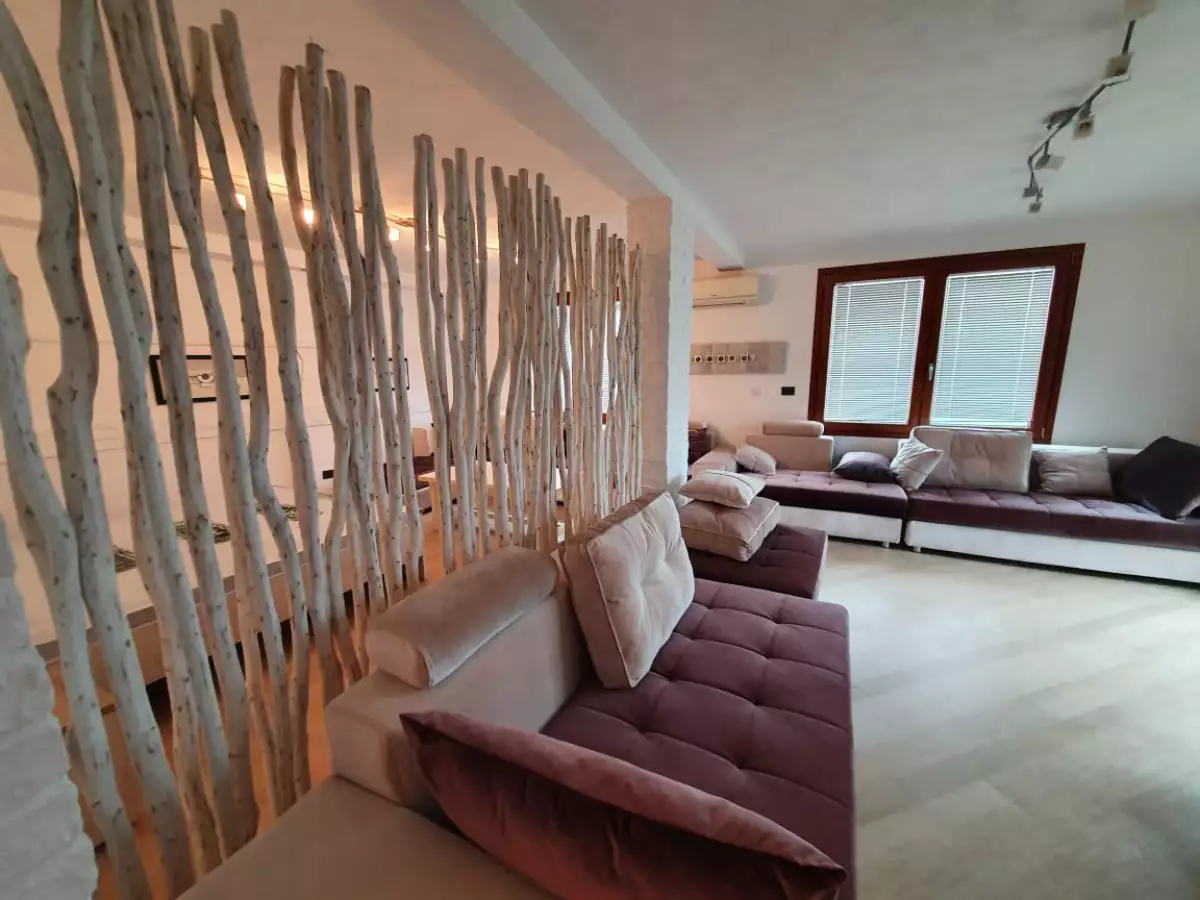 Flat 207m² in Montenegro, Rafailovici. Priced at 823000€ rent photo-22