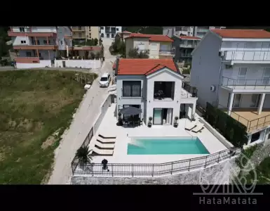 Buy in Montenegro for 550000€
