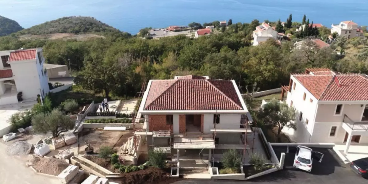 House 400m² in Montenegro, Blizikuce. Priced at 2000000€ rent photo-7