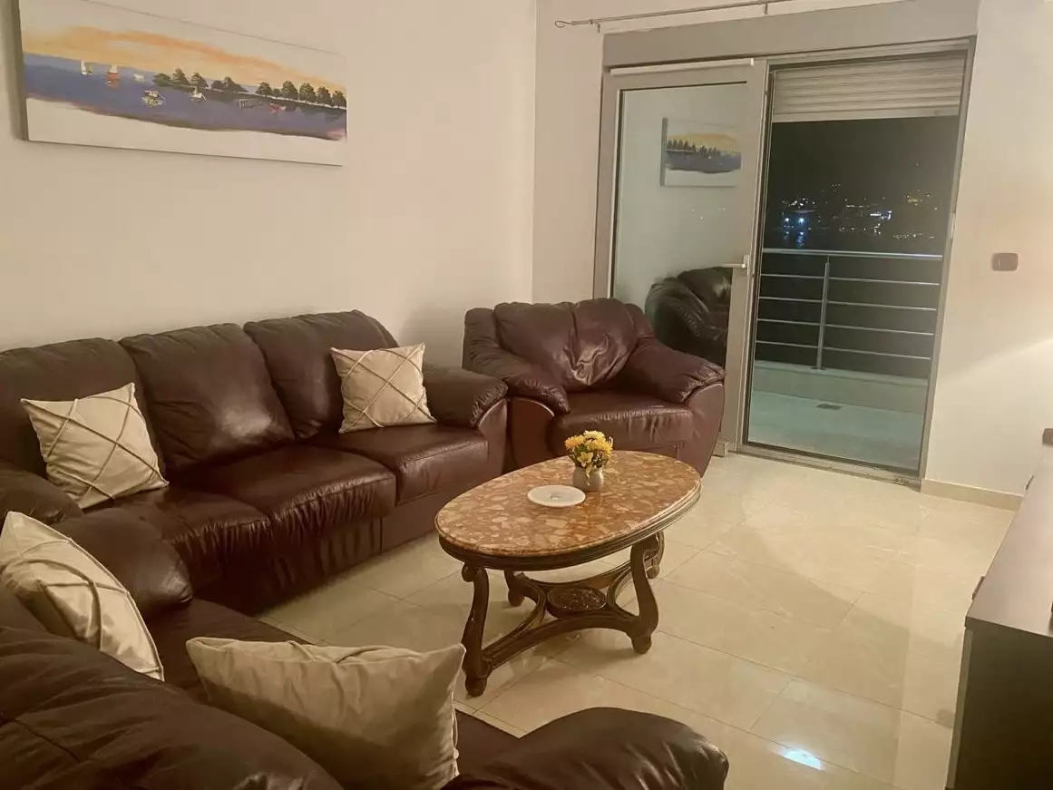 Flat 85m² in Montenegro, Rafailovici. Priced at 320000€ rent photo-9