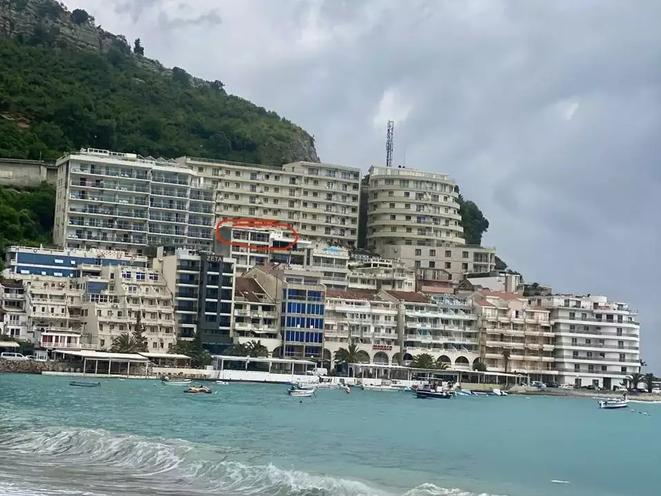 Flat 85m² in Montenegro, Rafailovici. Priced at 320000€ rent photo-13