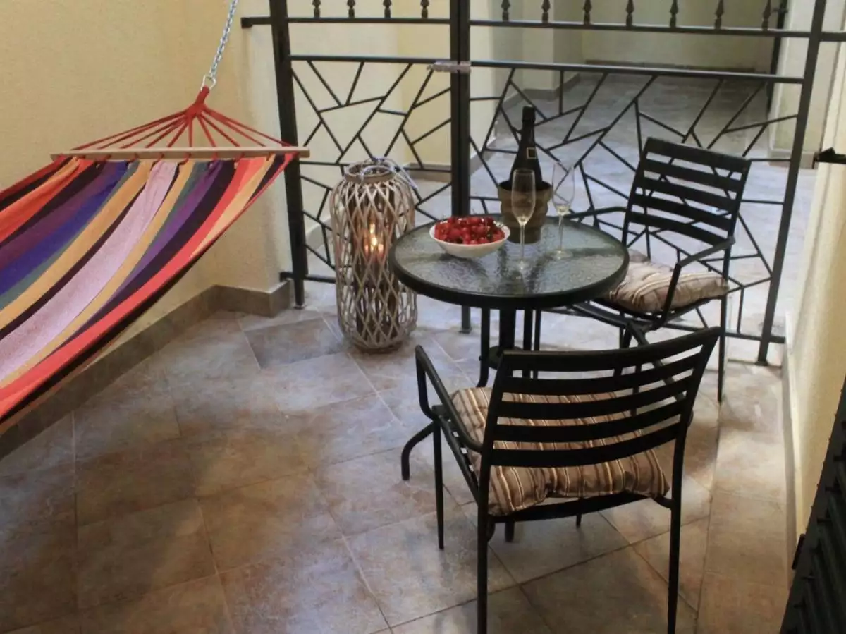 Flat 26m² in Montenegro, Rafailovici. Priced at 63000€ rent photo-2