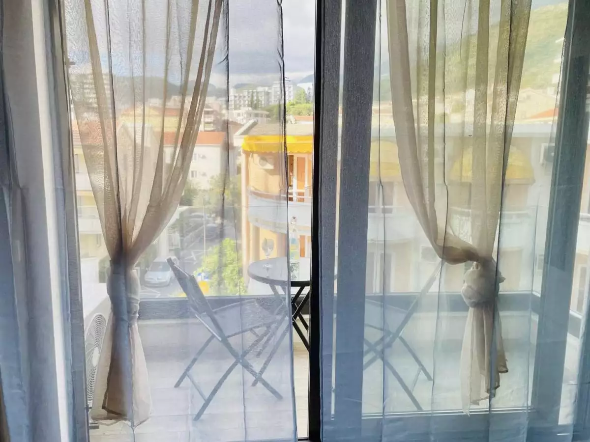 Flat 49m² in Montenegro, Rafailovici. Priced at 230000€ rent photo-5