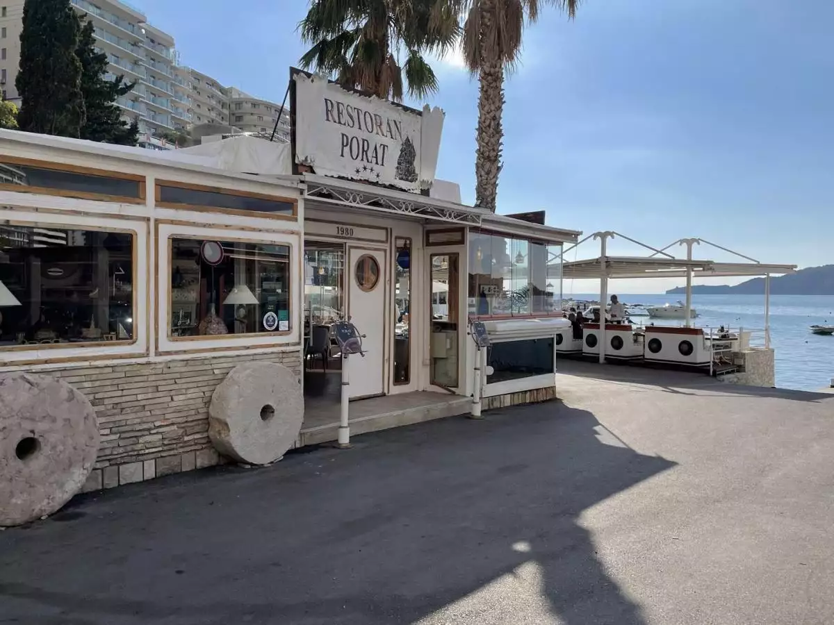 Flat 49m² in Montenegro, Rafailovici. Priced at 230000€ rent photo-8