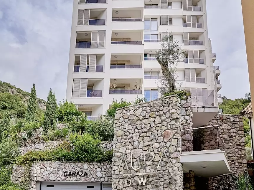 Flat 90m² in Montenegro, Rafailovici. Priced at 370000€ rent photo-1