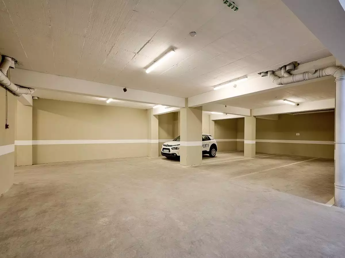 Flat 90m² in Montenegro, Rafailovici. Priced at 370000€ rent photo-7