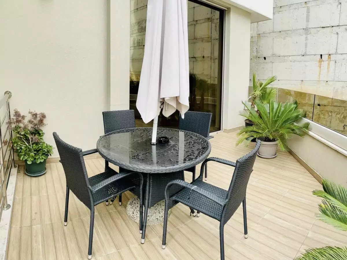 Flat 27m² in Montenegro, Rafailovici. Priced at 110000€ rent photo-7