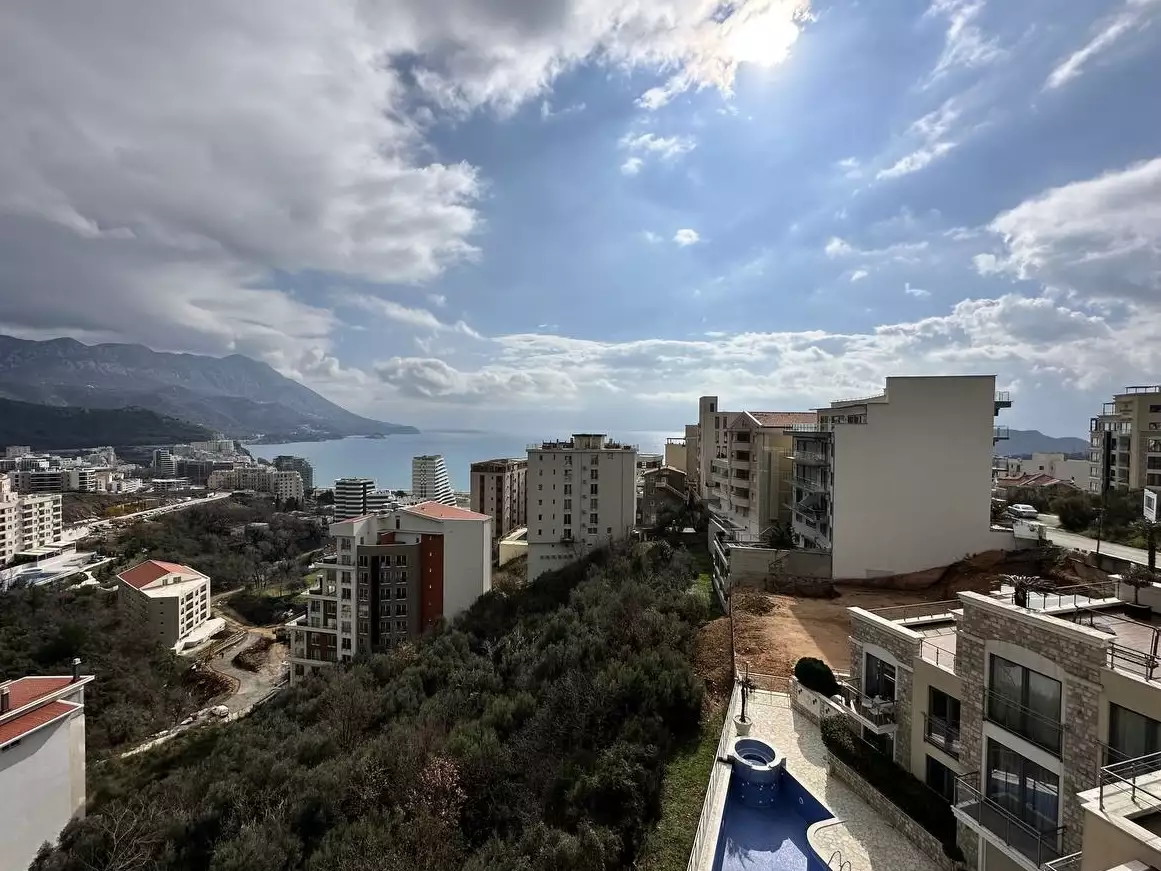 Flat 131m² in Montenegro, Becici. Priced at 429000€ rent photo-9