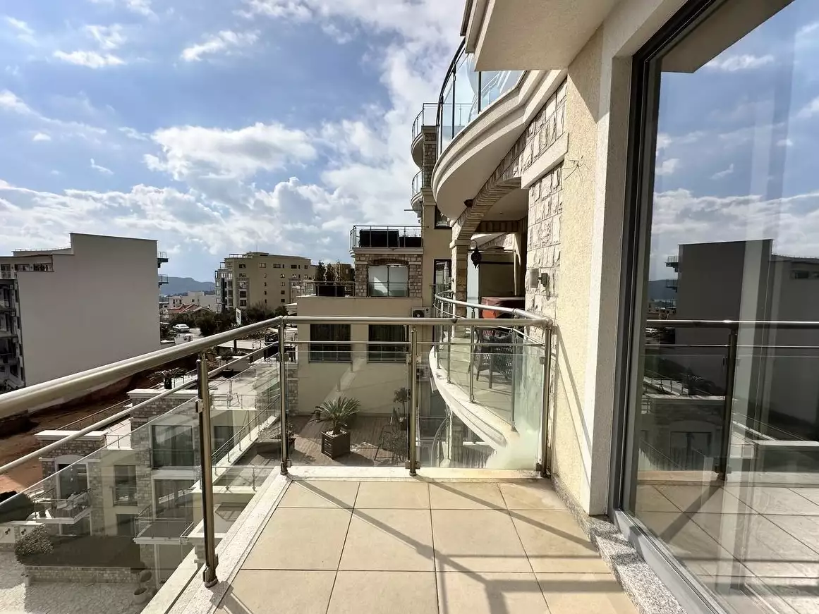 Flat 131m² in Montenegro, Becici. Priced at 429000€ rent photo-27