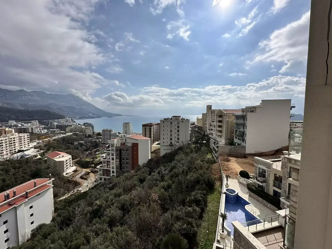 Flat 131m² in Montenegro, Becici. Priced at 429000€ rent photo-32
