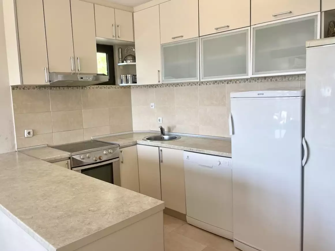 Flat 78m² in Montenegro, Budva. Priced at 164000€ rent photo-8