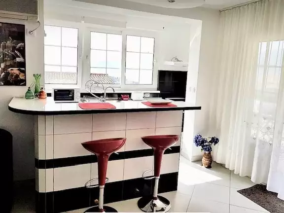 Flat 85m² in Montenegro, Sveti-Stefan. Priced at 355000€ rent photo-3