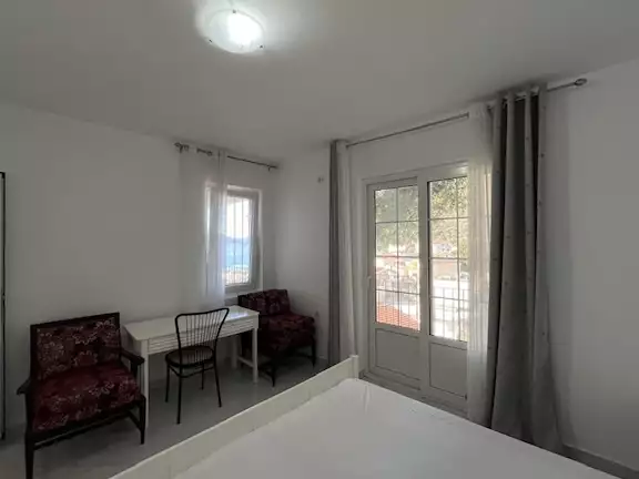 Flat 85m² in Montenegro, Sveti-Stefan. Priced at 355000€ rent photo-20