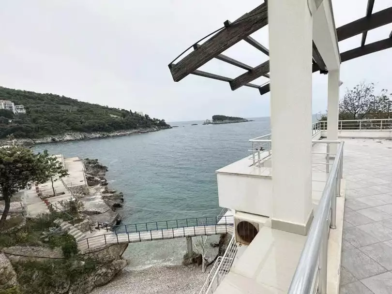 House 400m² in Montenegro, Hladna-Uvala. Priced at 475000€ rent photo-19