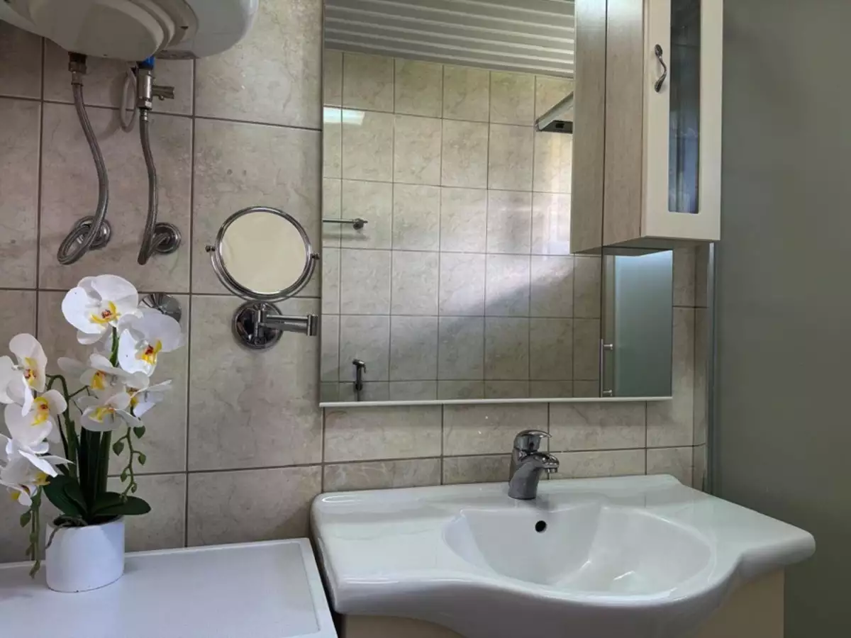 Flat 107m² in Italy, Barga. Priced at 280000€ rent photo-19