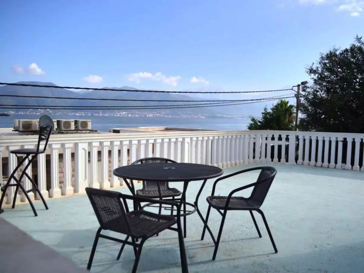 House 280m² in Montenegro, Krasici. Priced at 305000€ rent photo-2