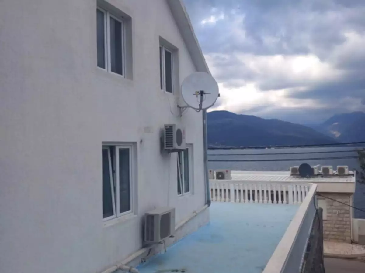 House 280m² in Montenegro, Krasici. Priced at 305000€ rent photo-16