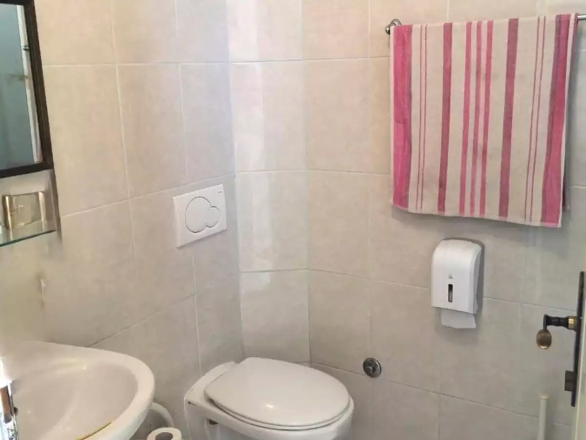House 280m² in Montenegro, Krasici. Priced at 305000€ rent photo-17