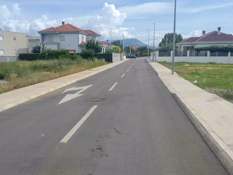 Land 1m² in Montenegro, Podgorica. Priced at 279600€ rent photo-4