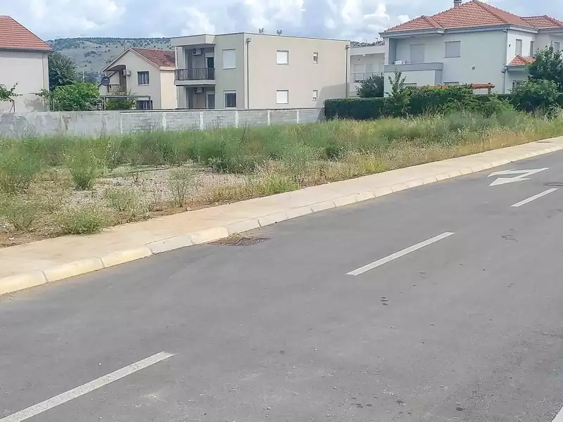 Land 1m² in Montenegro, Podgorica. Priced at 279600€ rent photo-7