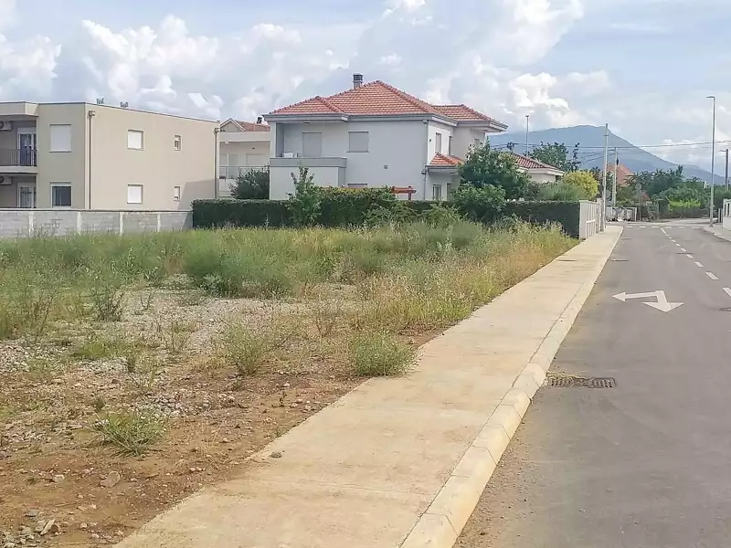Land 1m² in Montenegro, Podgorica. Priced at 279600€ rent photo-9