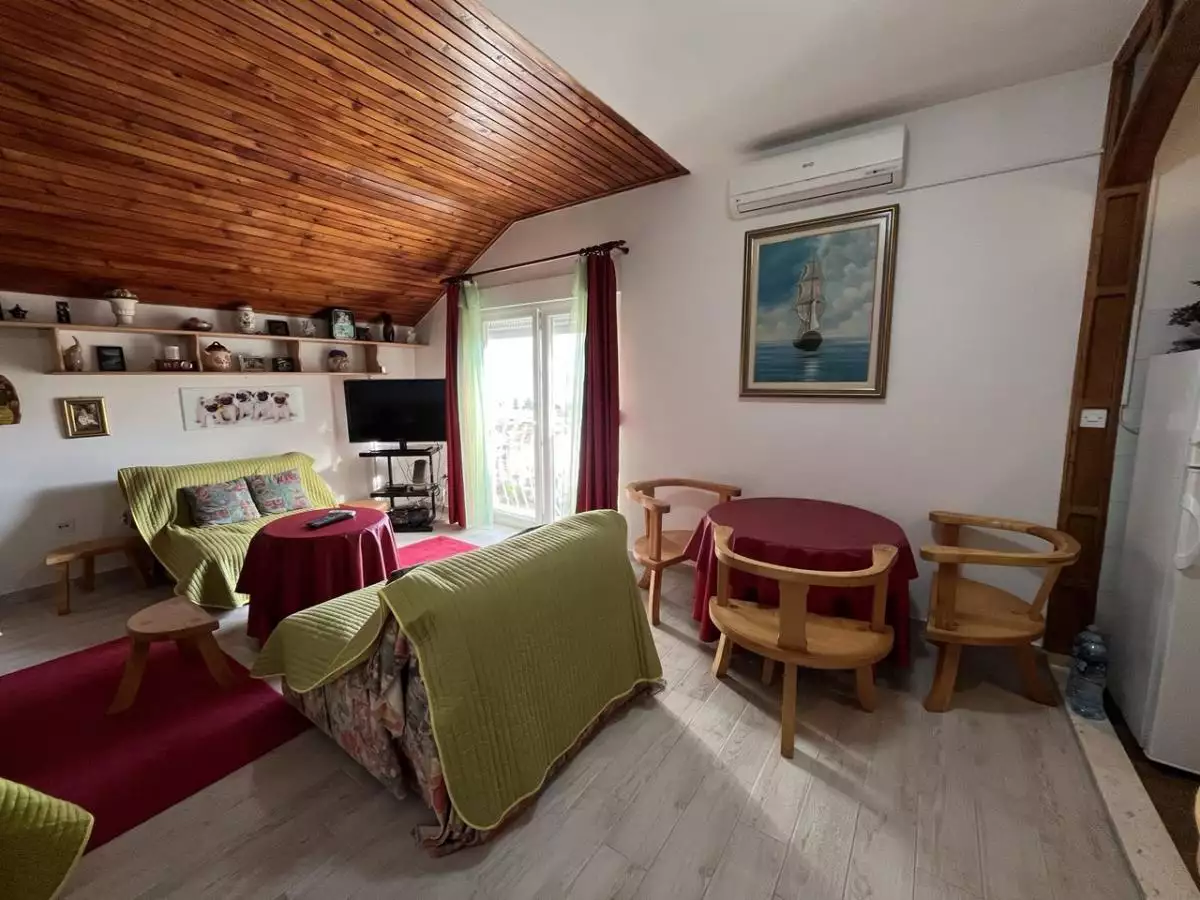 Flat 40m² in Montenegro, Baosici. Priced at 98000€ rent photo-3