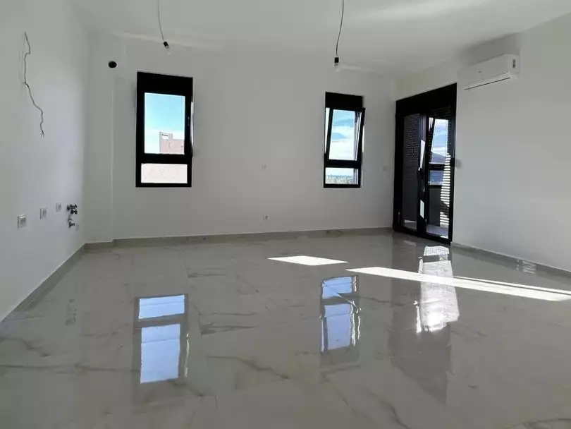 Flat 69m² in Italy, Barga. Priced at 136000€ rent photo-2