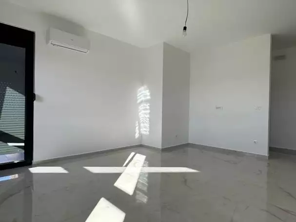 Flat 69m² in Italy, Barga. Priced at 136000€ rent photo-12