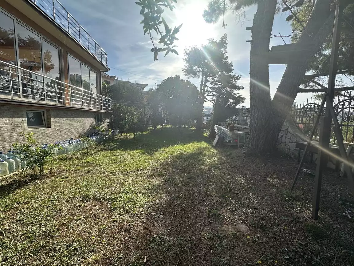 House 216m² in Montenegro, Dobra Voda. Priced at 260000€ rent photo-3
