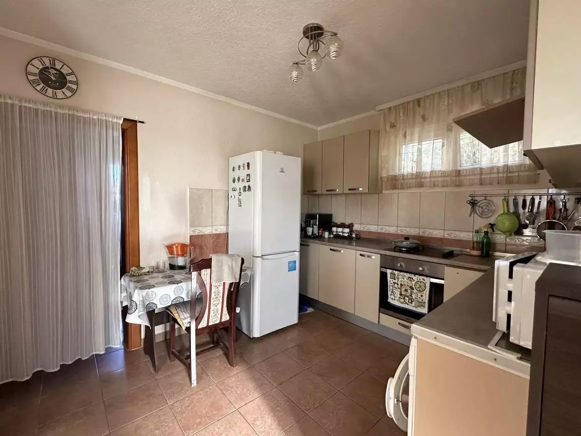 House 216m² in Montenegro, Dobra Voda. Priced at 260000€ rent photo-11