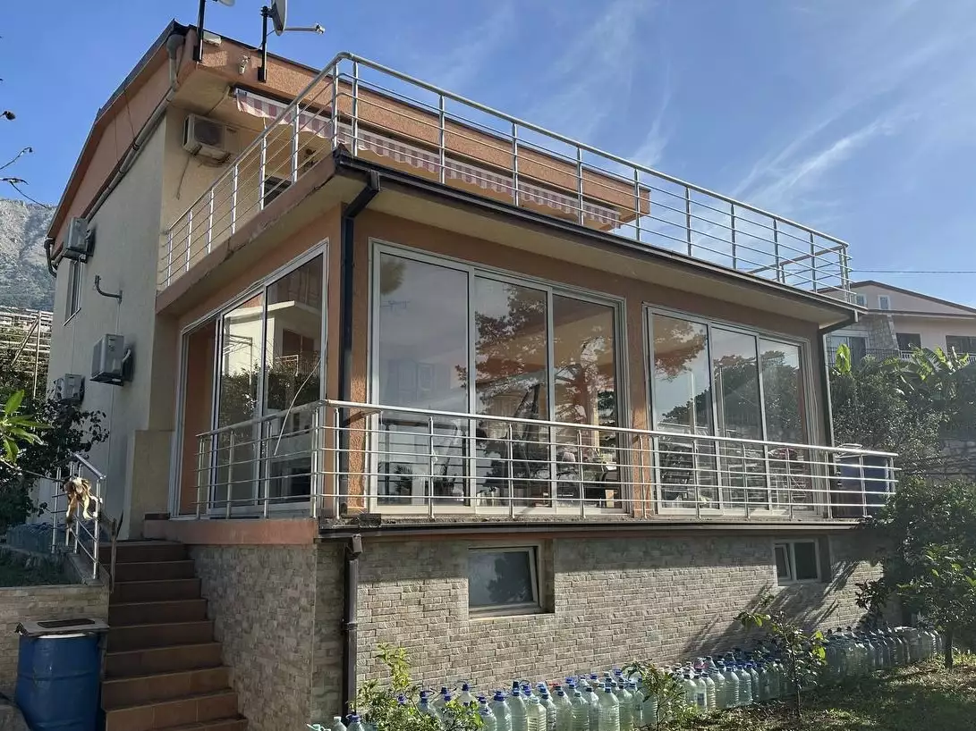 House 216m² in Montenegro, Dobra Voda. Priced at 260000€ rent photo-12