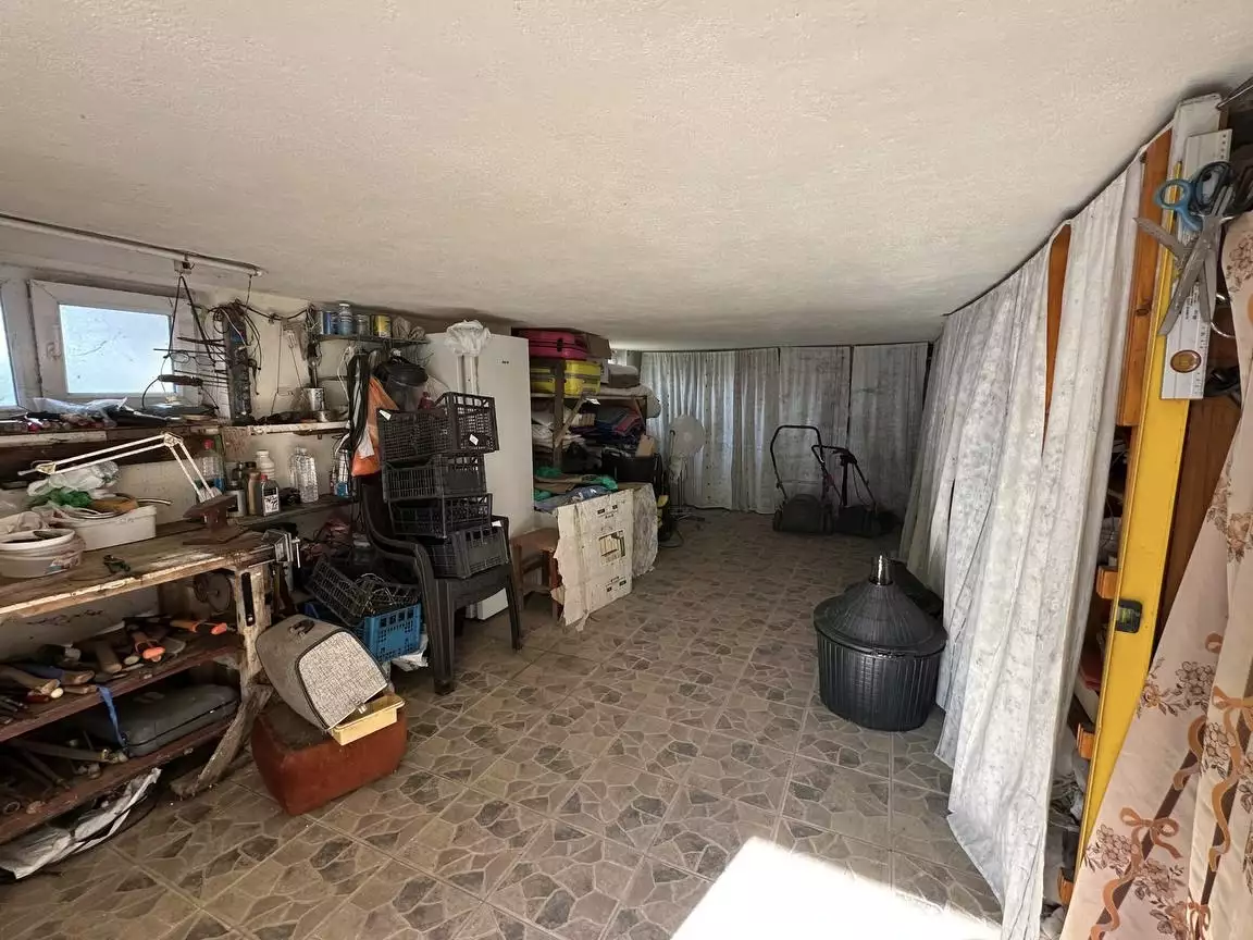 House 216m² in Montenegro, Dobra Voda. Priced at 260000€ rent photo-17
