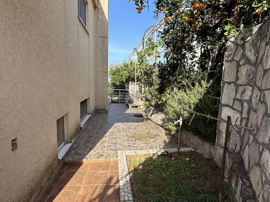 House 216m² in Montenegro, Dobra Voda. Priced at 260000€ rent photo-27