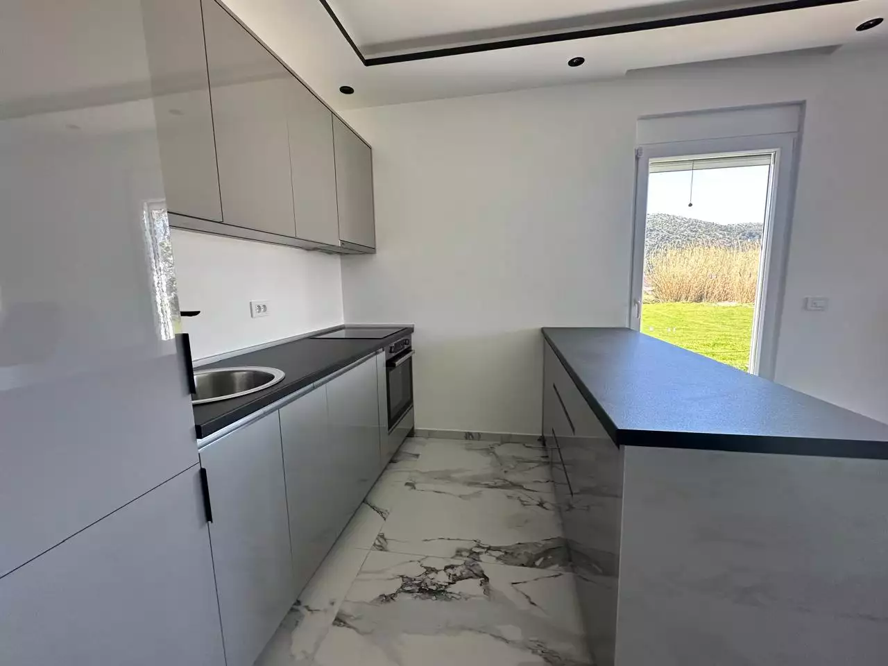 Flat 74m² in Montenegro, Bar. Priced at 126650€ rent photo-14