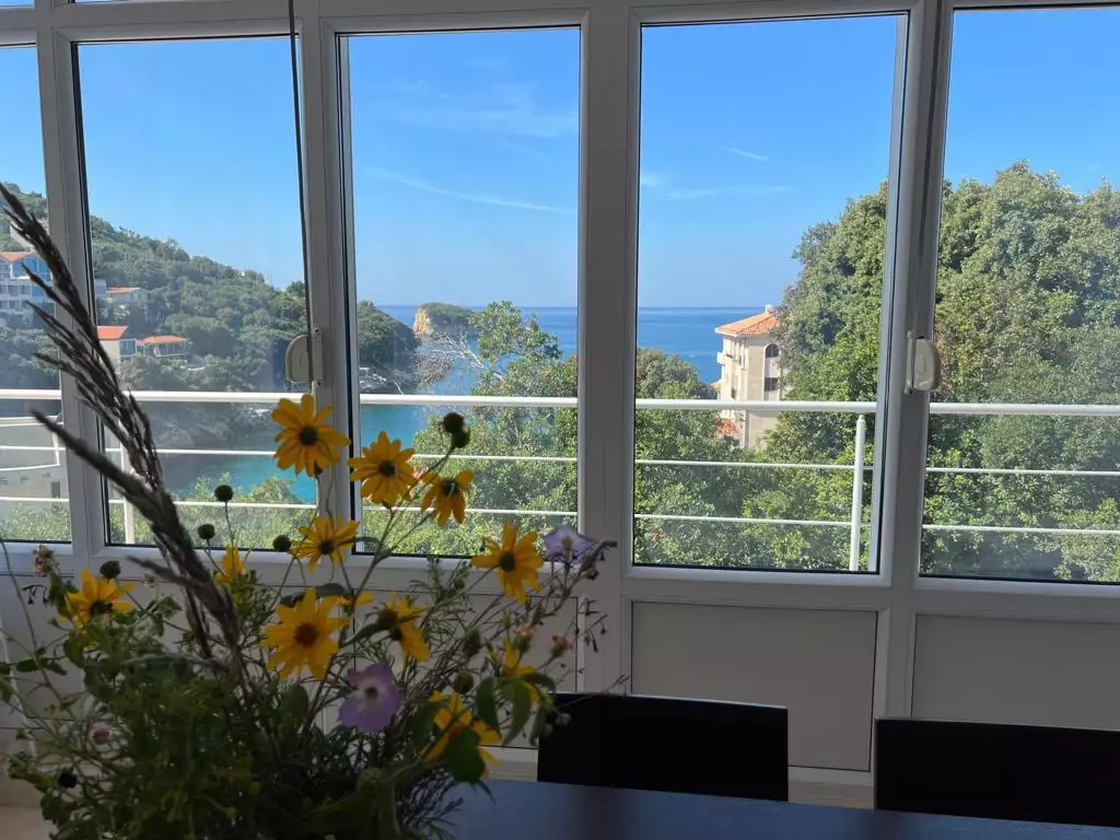 House 276m² in Montenegro, Utjeha. Priced at 520000€ rent photo-3