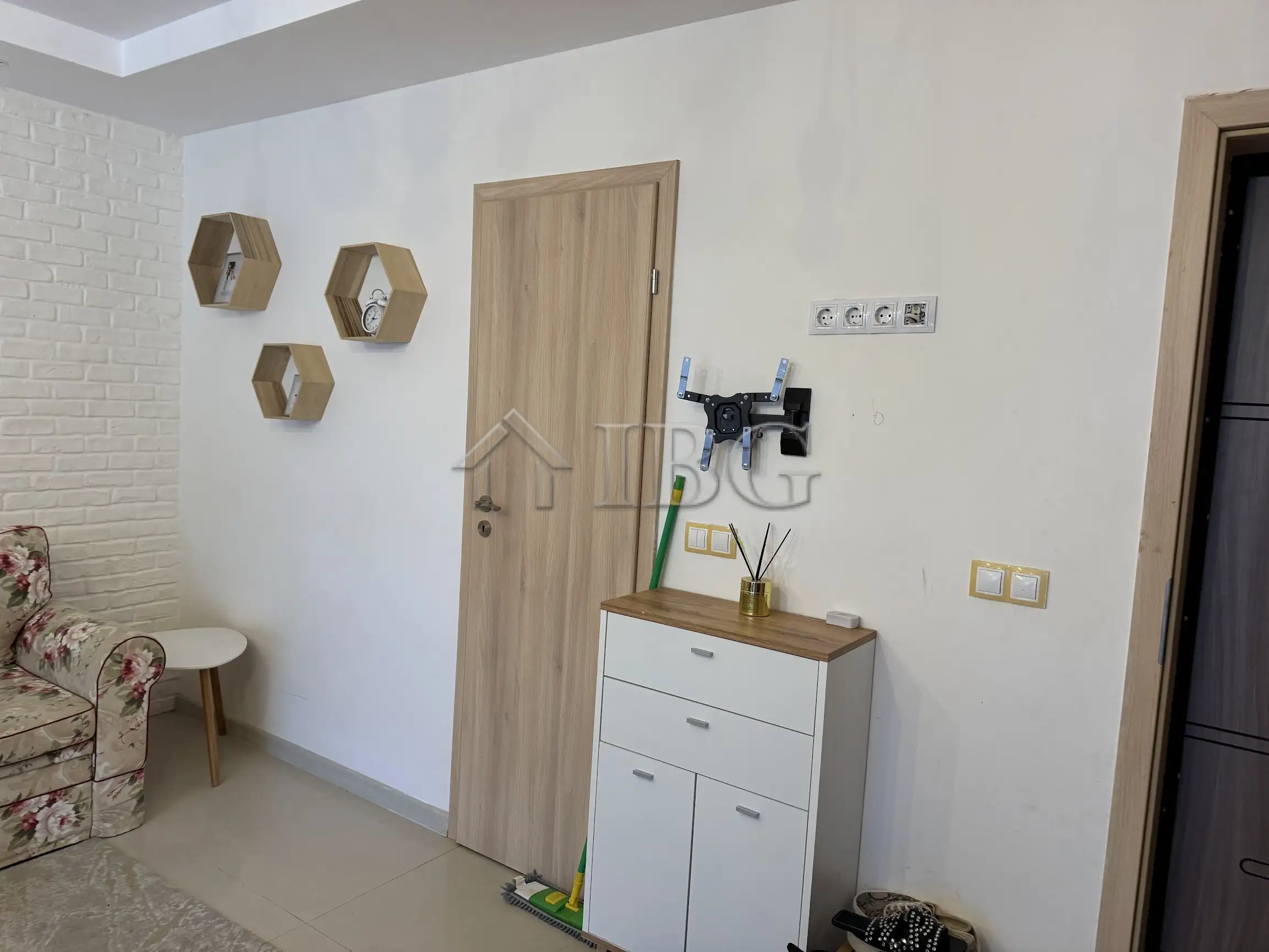 Flat 76m² in Bulgaria, Sunny Beach. Priced at 72000€ rent photo-13