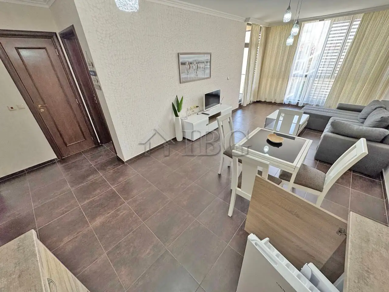 Flat 61m² in Bulgaria, Sveti Vlas. Priced at 119900€ rent photo-2
