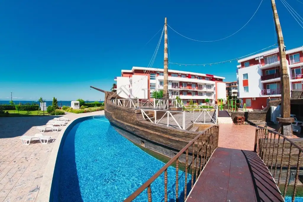 Flat 72m² in Bulgaria, Elenite. Priced at 75500€ rent photo-3