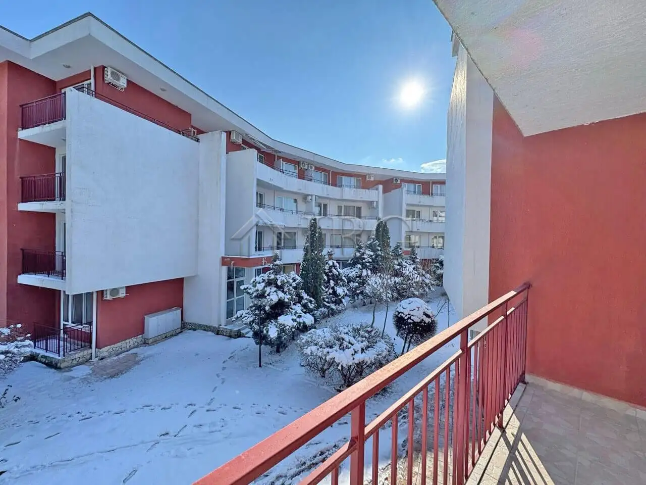 Flat 72m² in Bulgaria, Elenite. Priced at 75500€ rent photo-17