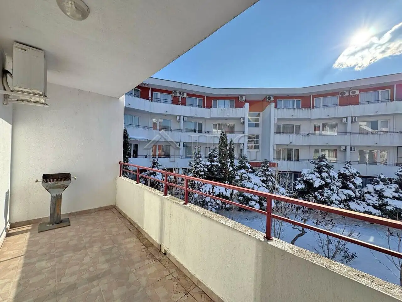 Flat 72m² in Bulgaria, Elenite. Priced at 75500€ rent photo-9