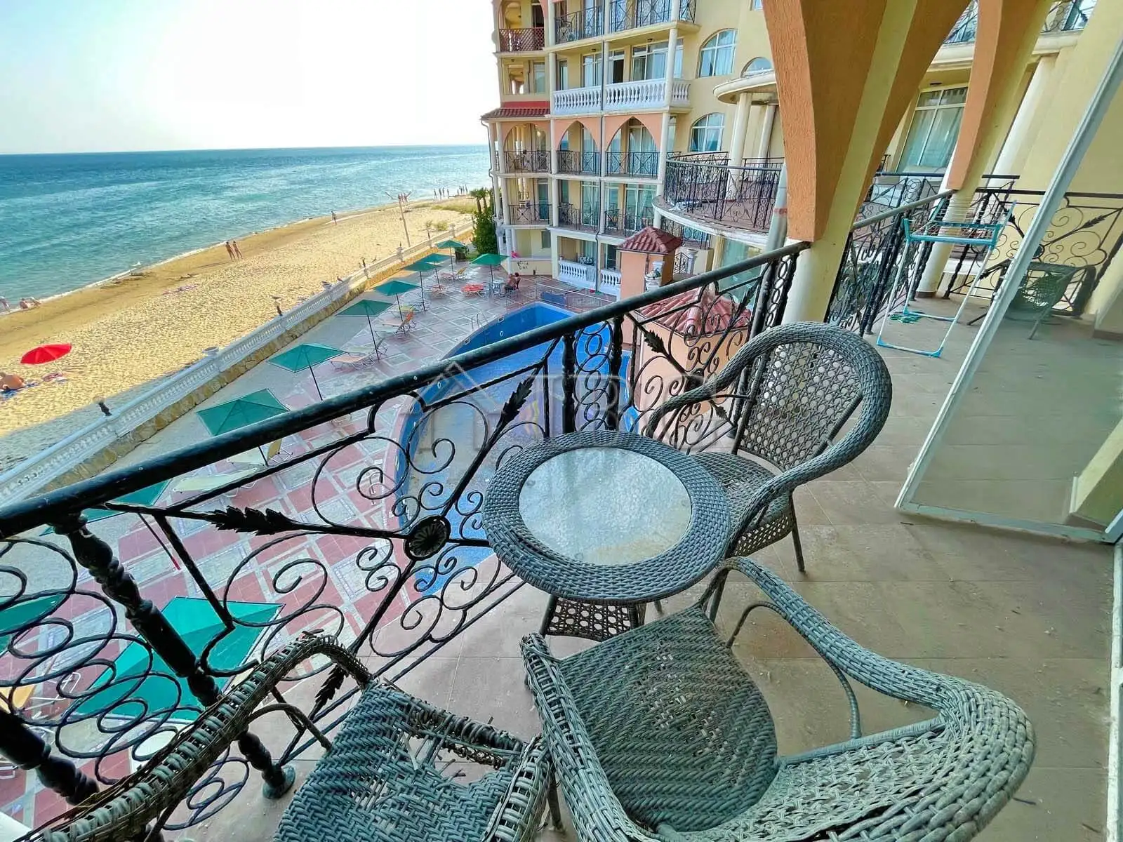 Flat 100m² in Bulgaria, Elenite. Priced at 119990€ rent photo-1