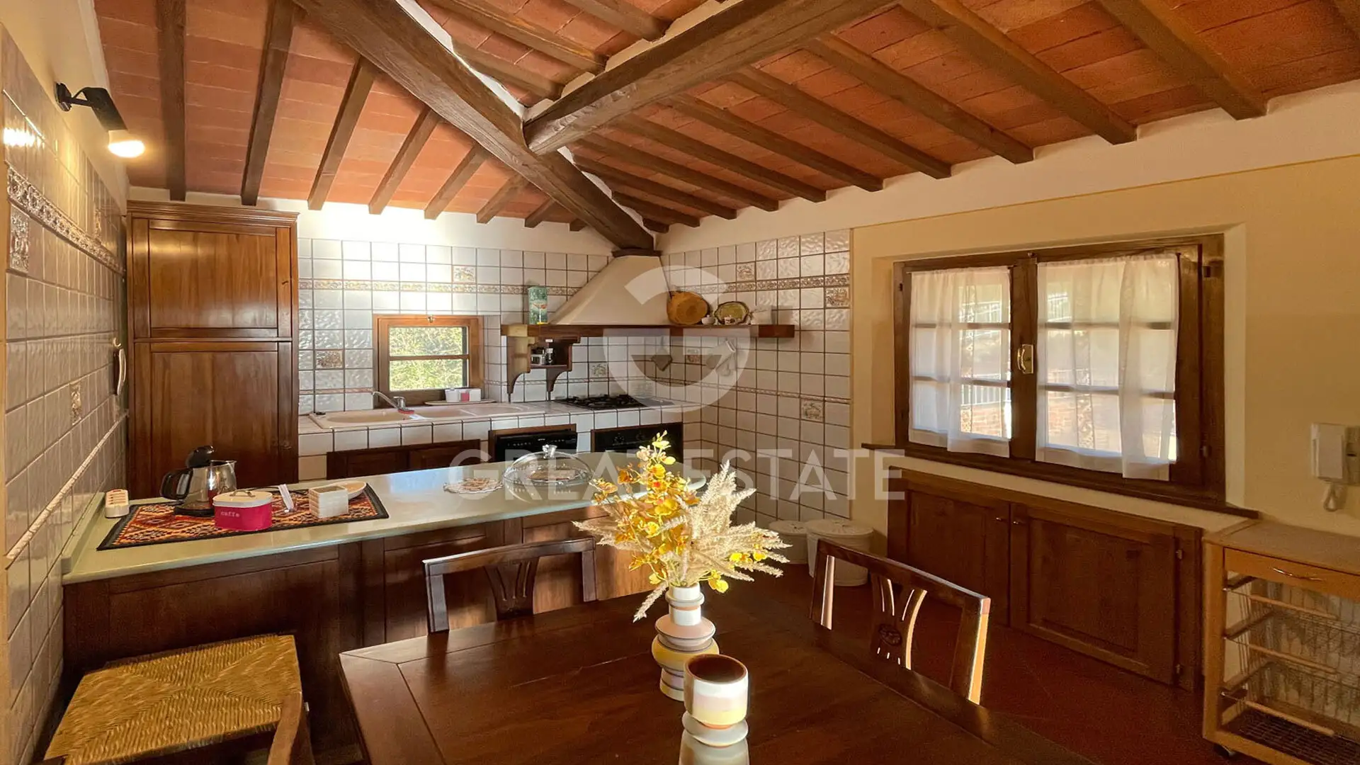 House 243m² in Italy, Siena. Priced at 1450000€ rent photo-15