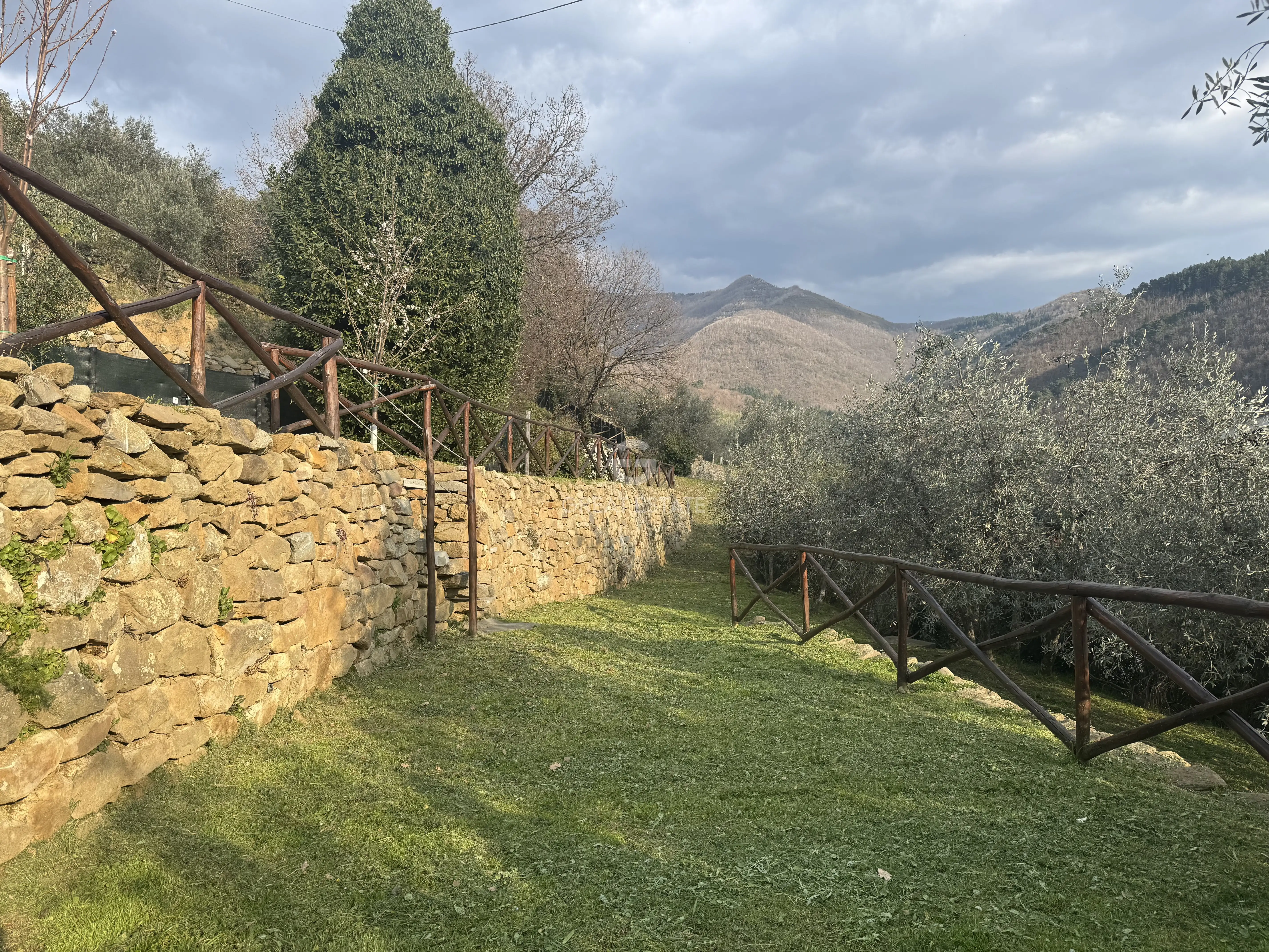 House 432m² in Italy, Florence. Priced at 1400000€ rent photo-10
