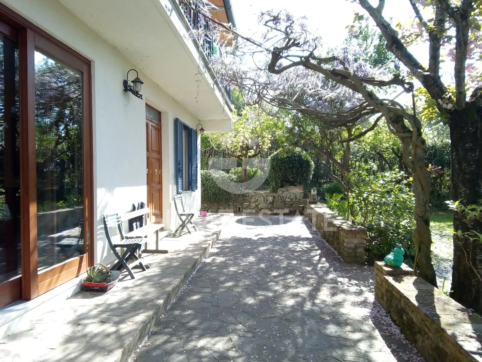 Villa 264m² in Italy, Siena. Priced at 430000€ rent photo-3