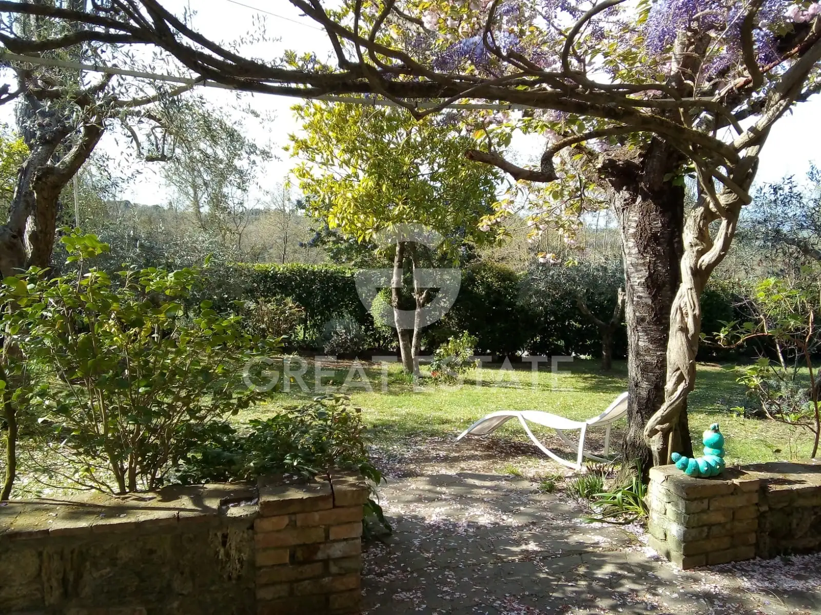 Villa 264m² in Italy, Siena. Priced at 430000€ rent photo-5