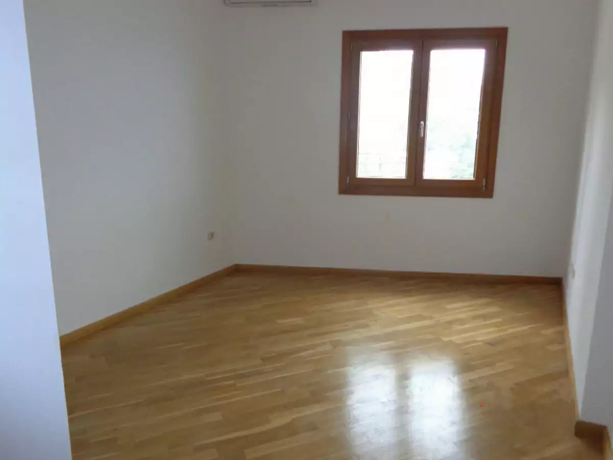 Flat 92m² in Montenegro, Rafailovici. Priced at 420000€ rent photo-7