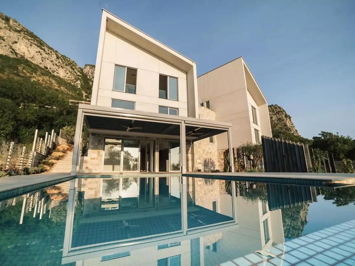 House 227m² in Montenegro, Blizikuce. Priced at 850000€ rent photo-1