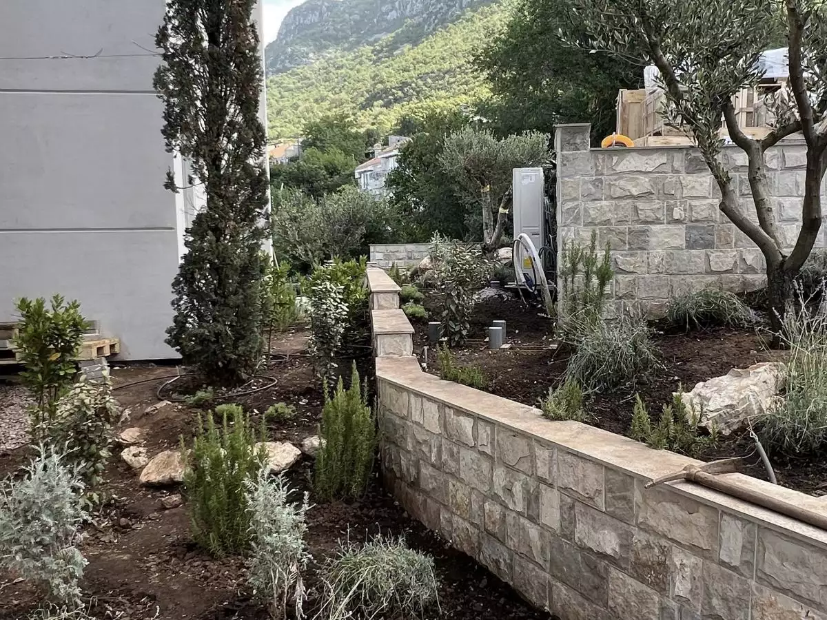 House 227m² in Montenegro, Blizikuce. Priced at 850000€ rent photo-13