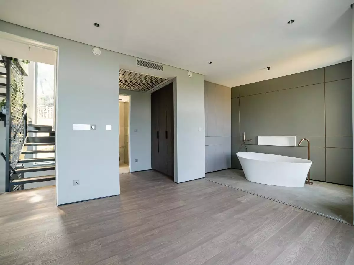 House 227m² in Montenegro, Blizikuce. Priced at 850000€ rent photo-42