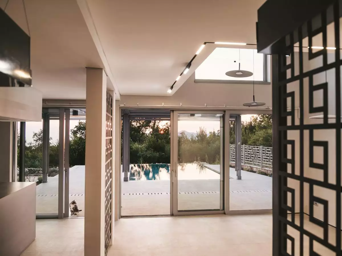 House 227m² in Montenegro, Blizikuce. Priced at 850000€ rent photo-50